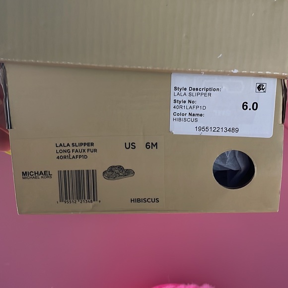 Michael Kors slipper sandals - Picture 7 of 10